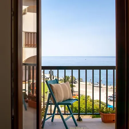 Casa Bellavista Apartment *